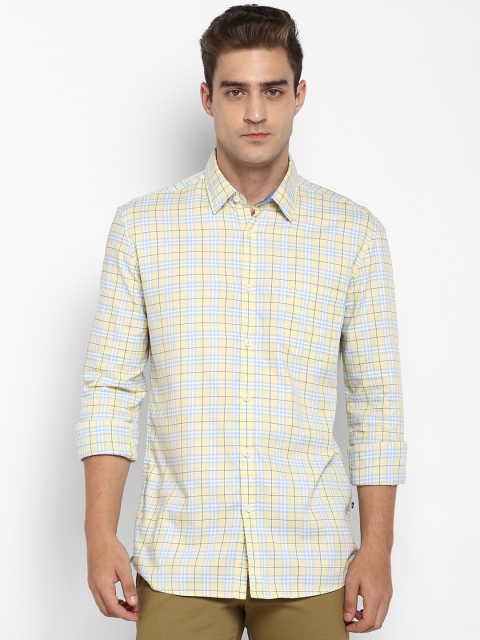 

Parx Men Yellow Slim Fit Checked Casual Shirt