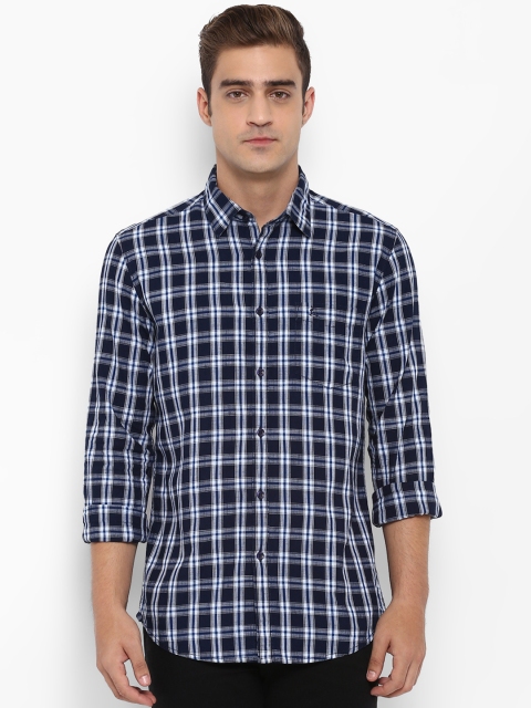 

Parx Men Blue & White Slim Fit Checked Casual Shirt