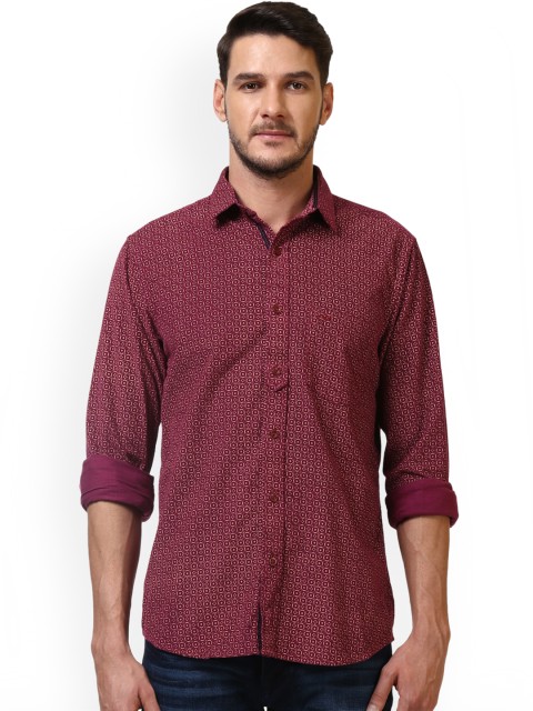 

ColorPlus Men Maroon Tailored Fit Printed Casual Shirt