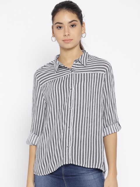 

Pepe Jeans Women Off-White & Black Regular Fit Striped Casual Shirt
