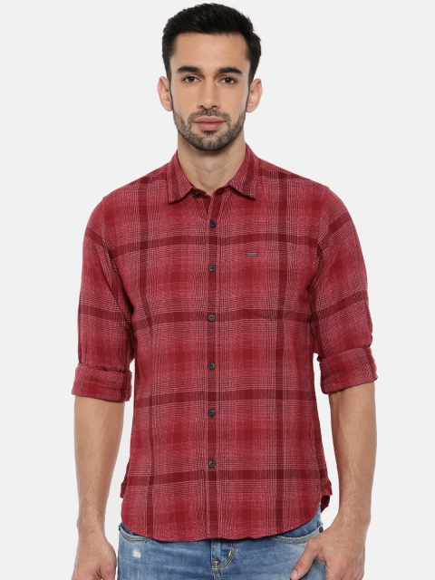 

Pepe Jeans Men Maroon & Beige Regular Fit Checked Casual Shirt