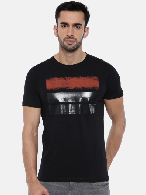 

Pepe Jeans Men Black Printed Round Neck T-shirt