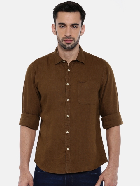 

Pepe Jeans Men Brown Solid Linen Shirt