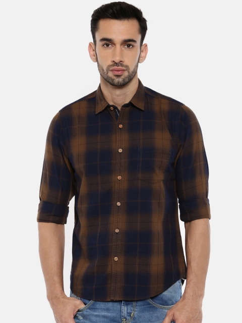 

Pepe Jeans Men Navy Blue & Brown Regular Fit Checked Casual Shirt