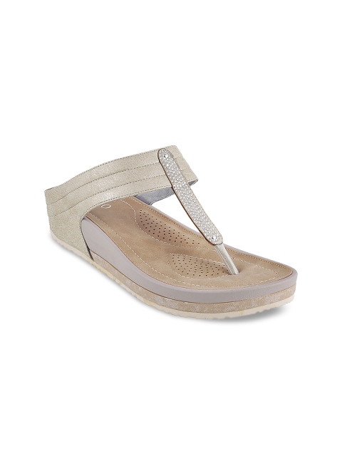 

Metro Women Gold-Toned Solid Sandals