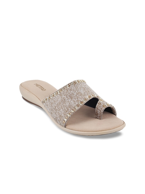 

Metro Women Beige Solid Sandals