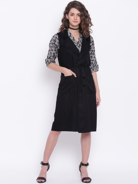 

ELLE Black Solid Tie-Up Longline Shrug