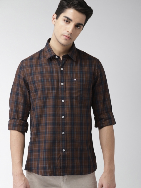 

Arrow Sport Men Brown & Blue Slim Fit Checked Casual Shirt