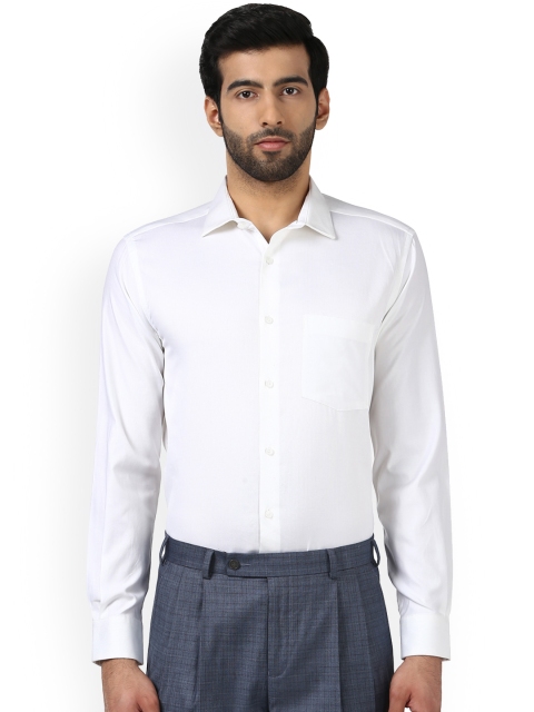 

Park Avenue Men White Regular Fit Solid Formal Shirt
