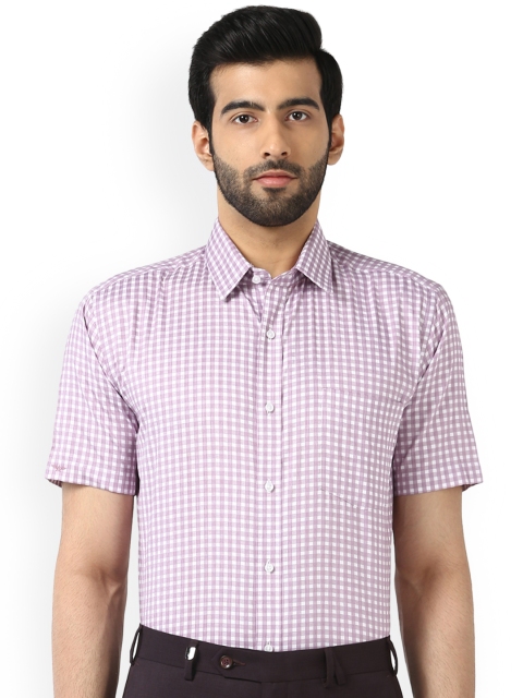 

Park Avenue Men Mauve & White Regular Fit Checked Formal Shirt