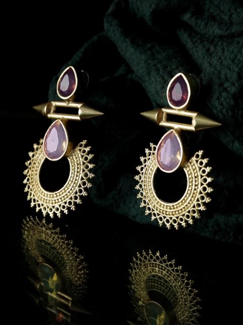 

DIVA WALK Gold-Plated Teardrop Shaped Drop Earrings