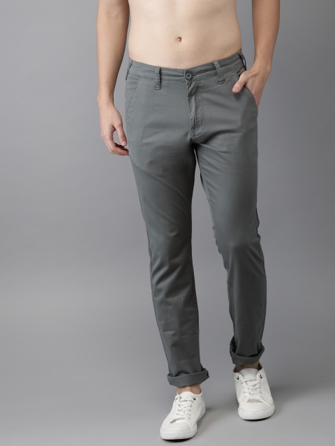 

HERE&NOW Men Grey Slim Fit Solid Chinos