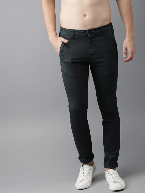 

HERE&NOW Men Navy Blue Slim Fit Solid Chinos