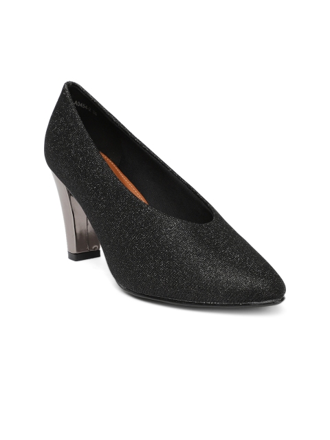 

Tresmode Women Black Solid Pumps