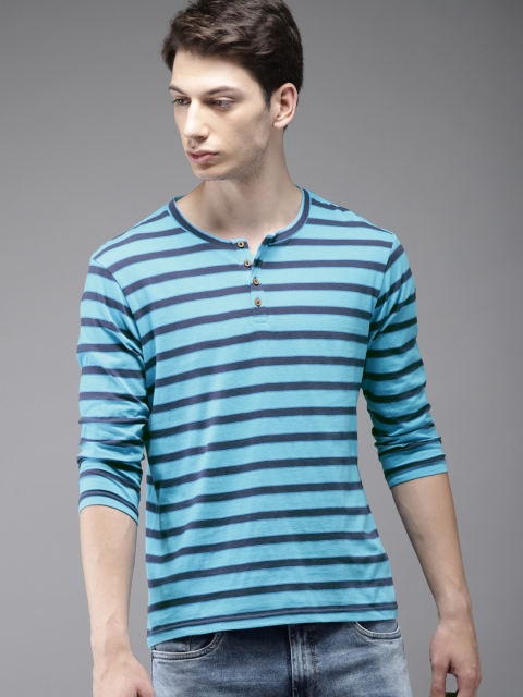

HERE&NOW Men Blue Striped Henley Neck T-shirt