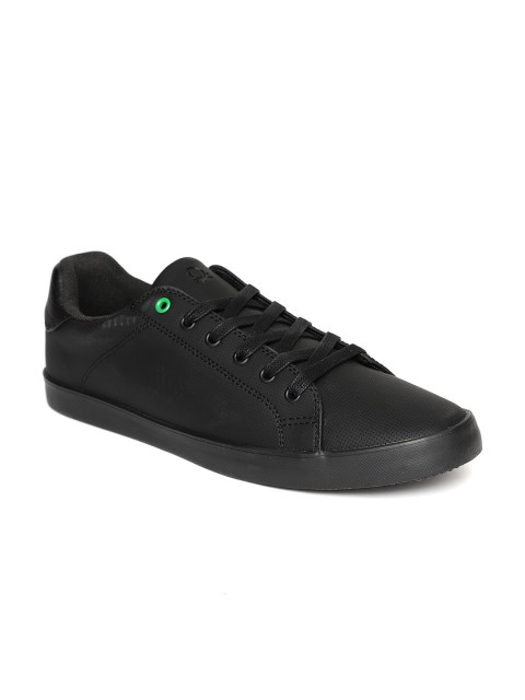 

United Colors of Benetton Men Black Textured Sneakers