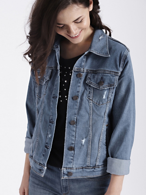 

GAP Women's Blue Soft Wear Icon Denim Jacket