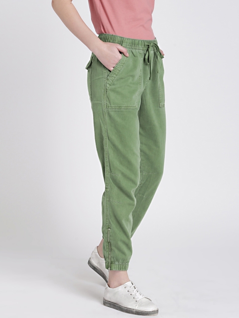

GAP Women's Olive Girlfriend Utility Joggers