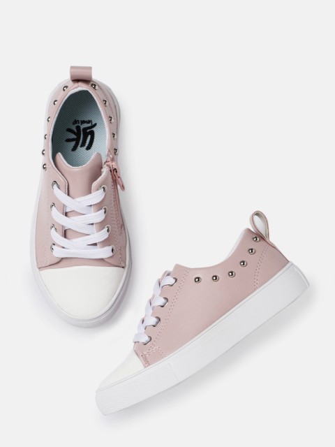 

YK Girls Pink Embellished Sneakers