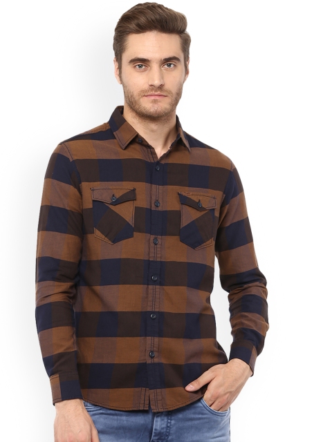 

Mufti Men Brown & Black Slim Fit Checked Casual Shirt