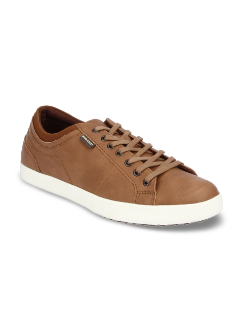 

Bond Street By Red Tape Men Tan Sneakers