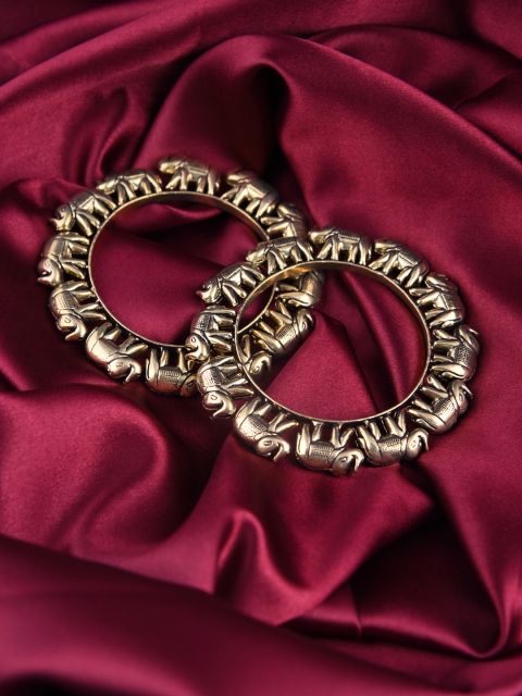 

FIROZA Set of 2 Antique Gold-Toned German Silver Elephant Detail Bangles