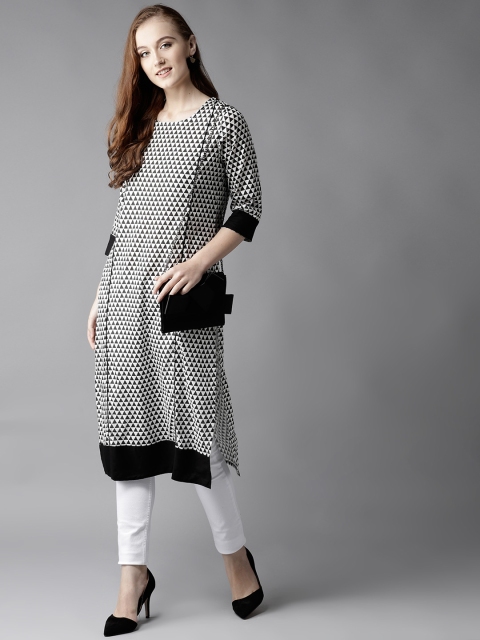 

HERE&NOW Women Black & White Printed Straight Kurta