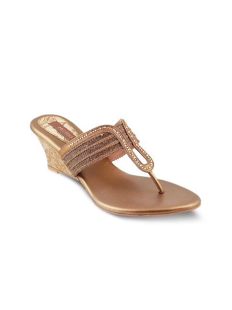 

Metro Women Gold-Toned Woven Design Sandals