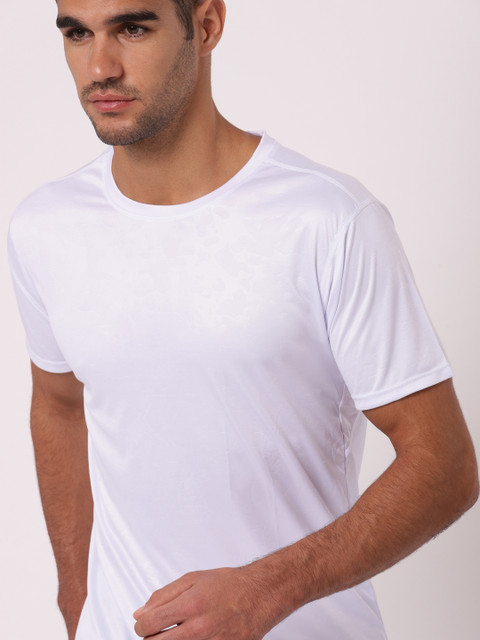 

ether e+ Men White Solid Round Neck T-shirt
