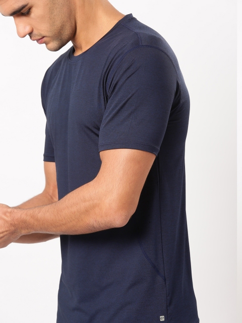 

ether Men Navy Blue Solid Round Neck T-shirt
