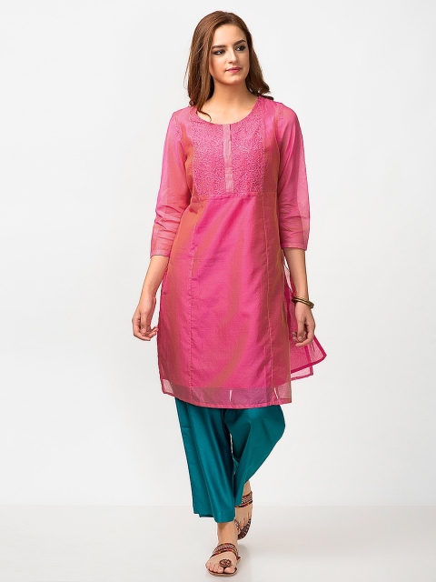 

Fabindia Women Pink Yoke Design Straight Kurta