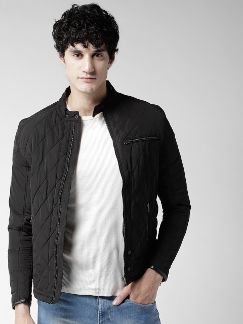 

Fort Collins Men Black Solid Quilted Jacket