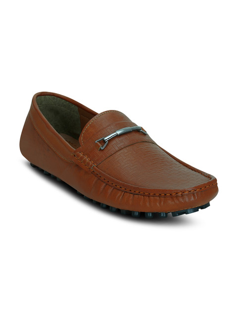

Get Glamr Men Brown Loafers