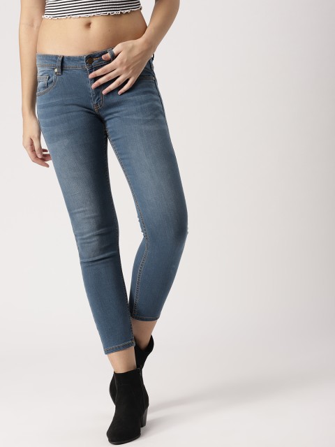 

DressBerry Women Blue Skinny Fit Mid-Rise Clean Look Stretchable Cropped Jeans