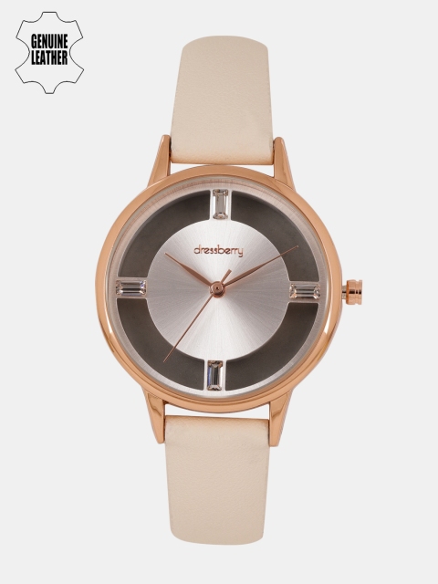

DressBerry Women Silver-Toned Analogue Watch MFB-PN-SNT-F04