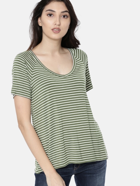 

AMERICAN EAGLE OUTFITTERS Women Olive Green & White Striped V-Neck T-shirt