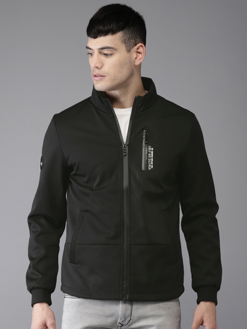

The Indian Garage Co Men Black Solid Bomber