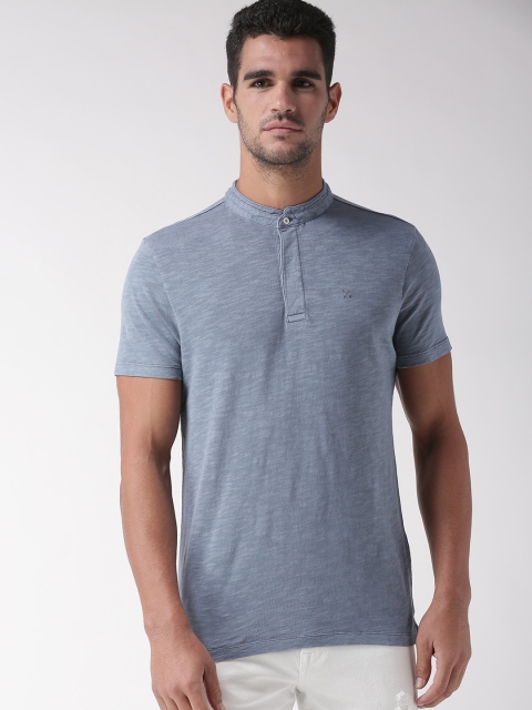 

SELECTED Men Blue Slim Fit Solid Mandarin Collar T-shirt