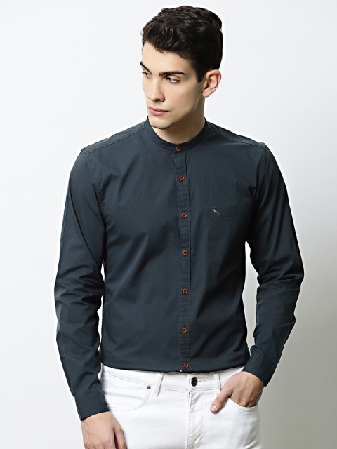 

Mr Bowerbird Men Navy Blue Tailored Fit Solid Casual Shirt