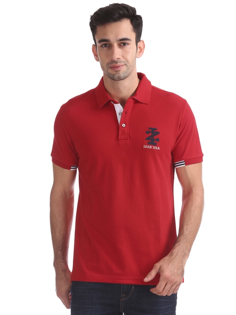 

IZOD Men Red Solid Polo Collar T-shirt