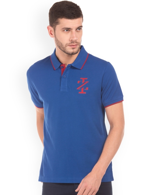 

IZOD Men Blue Solid Polo Collar T-shirt