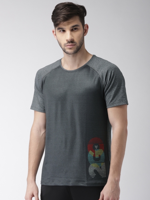 

2GO Men Charcoal Grey Solid Round Neck GO-DRY T-shirt