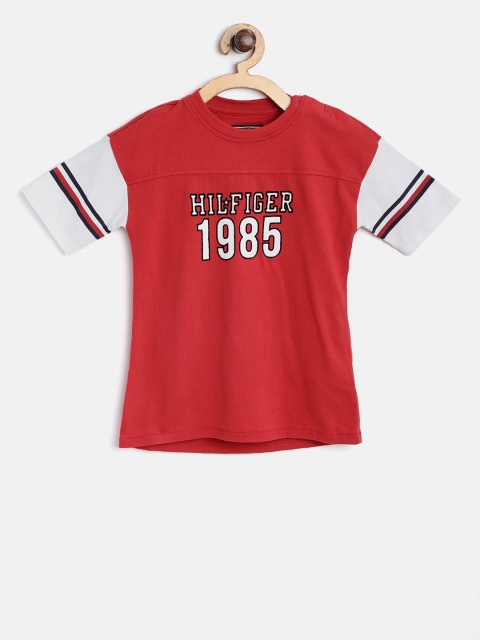 

Tommy Hilfiger Boys Red Printed Round Neck T-shirt