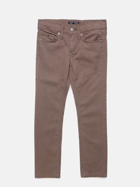 

Tommy Hilfiger Boys Brown Smart Slim Fit Solid Chinos