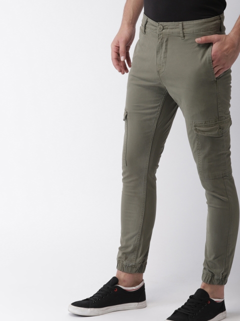 

Mast & Harbour Men Olive Green Regular Fit Solid Cargos