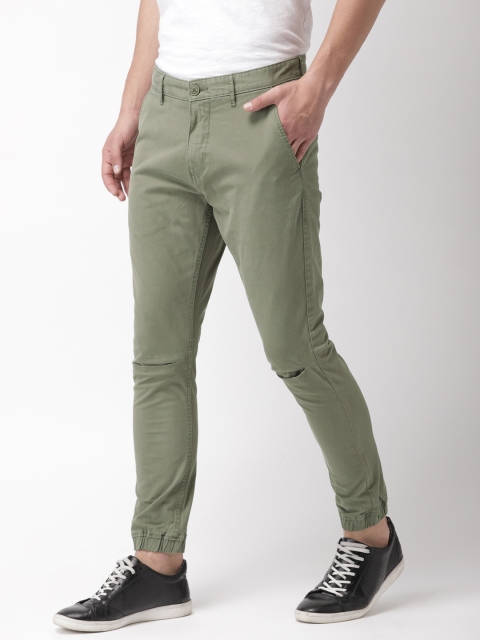

Mast & Harbour Men Olive Green Solid Chinos