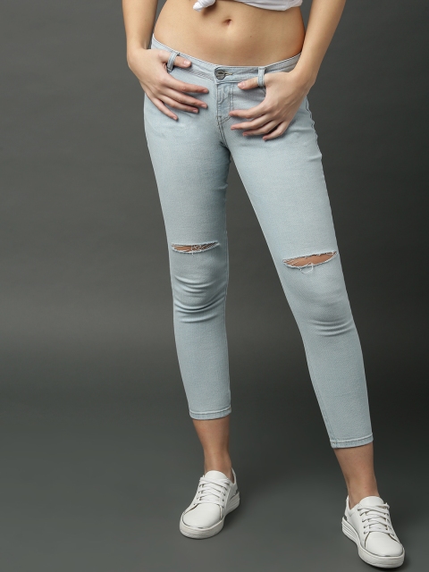 

Roadster Women Blue Skinny Fit Mid-Rise Slash Knee Stretchable Cropped Jeans