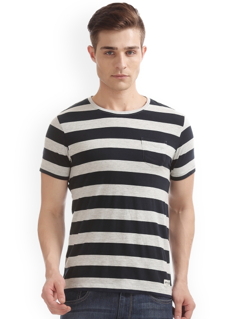 

Flying Machine Men Navy Blue Striped Round Neck T-shirt