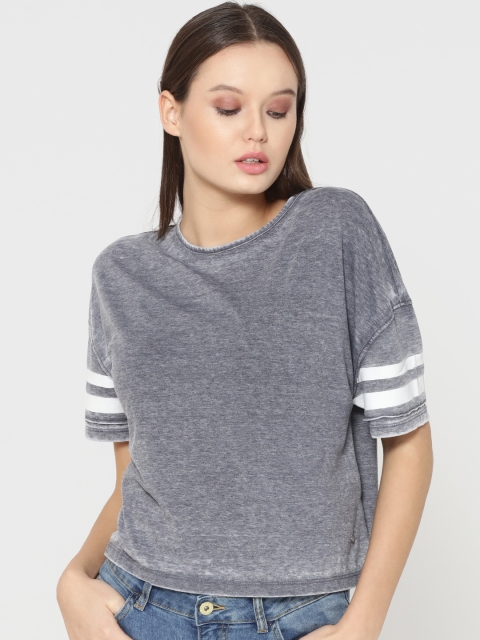

ONLY Women Navy Blue Solid Round Neck T-shirt