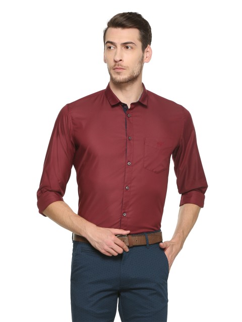 

Van Heusen Sport Men Maroon Slim Fit Solid Casual Shirt